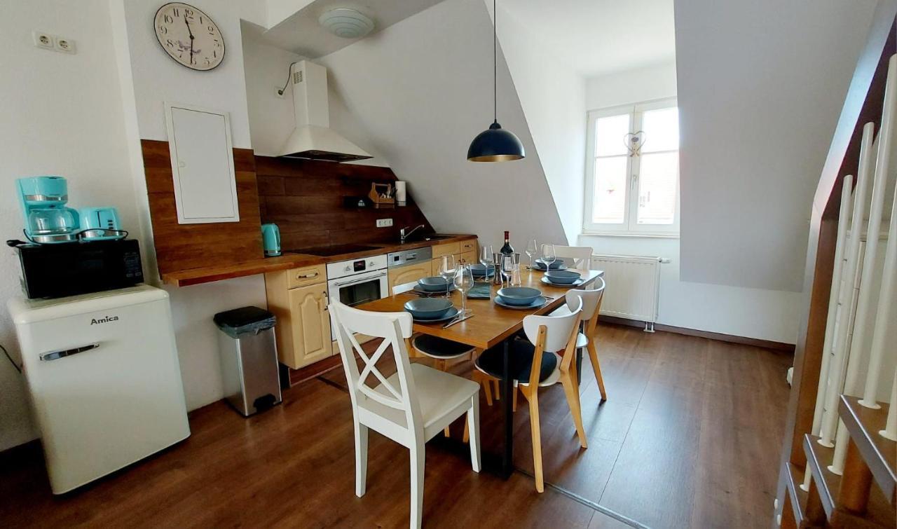 Hochwertige Ferienwohnung Direkt Am Wasser Mit Balkon グライフスヴァルト エクステリア 写真