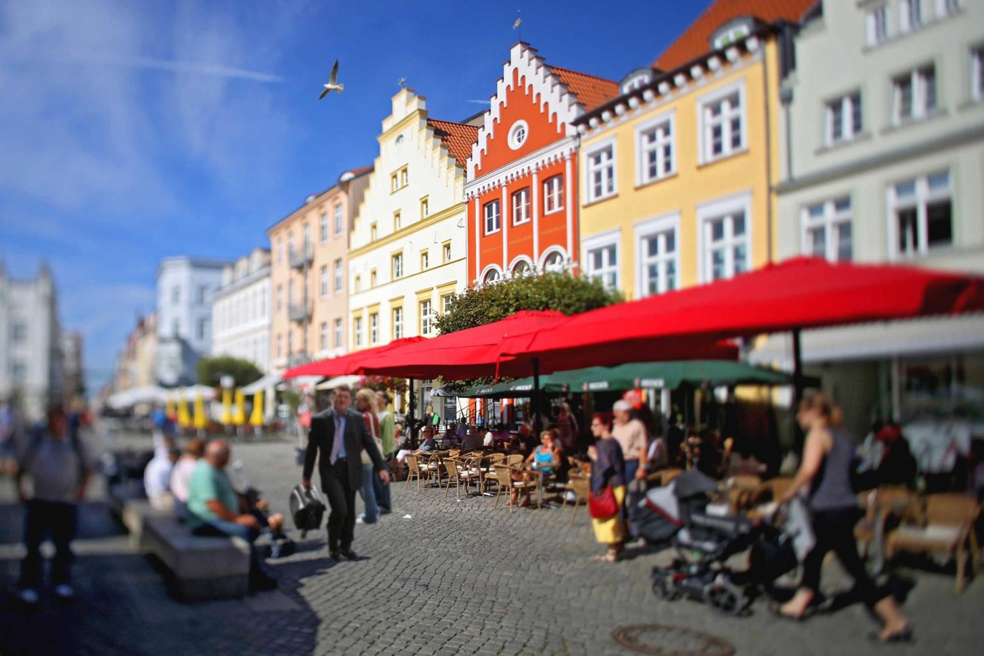 Hochwertige Ferienwohnung Direkt Am Wasser Mit Balkon グライフスヴァルト エクステリア 写真